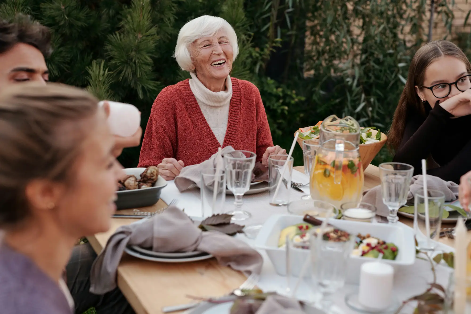 The Role of Social Connections in Senior Health and Happiness